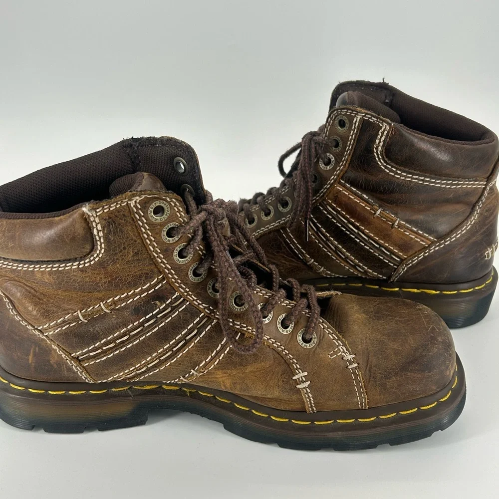 Dr. Martens Quincy Leather Ankle Boots in‎ Greenland Distressed Leather Size 11